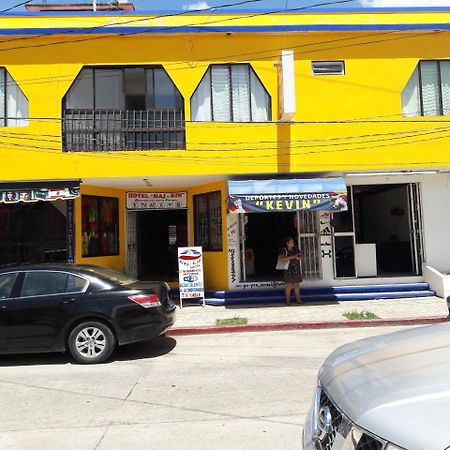 פלנקה Hotel Naj Kin מראה חיצוני תמונה