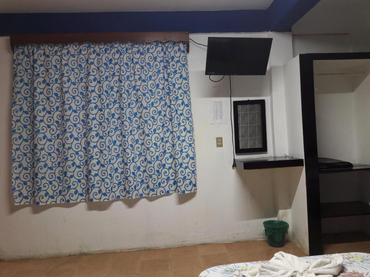 פלנקה Hotel Naj Kin מראה חיצוני תמונה